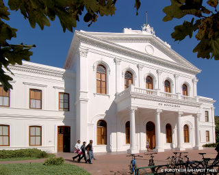 Campus da Universidade de Stellenbosch, África do Sul [crédito da foto: www.sun.ac.za site oficial da instituição]